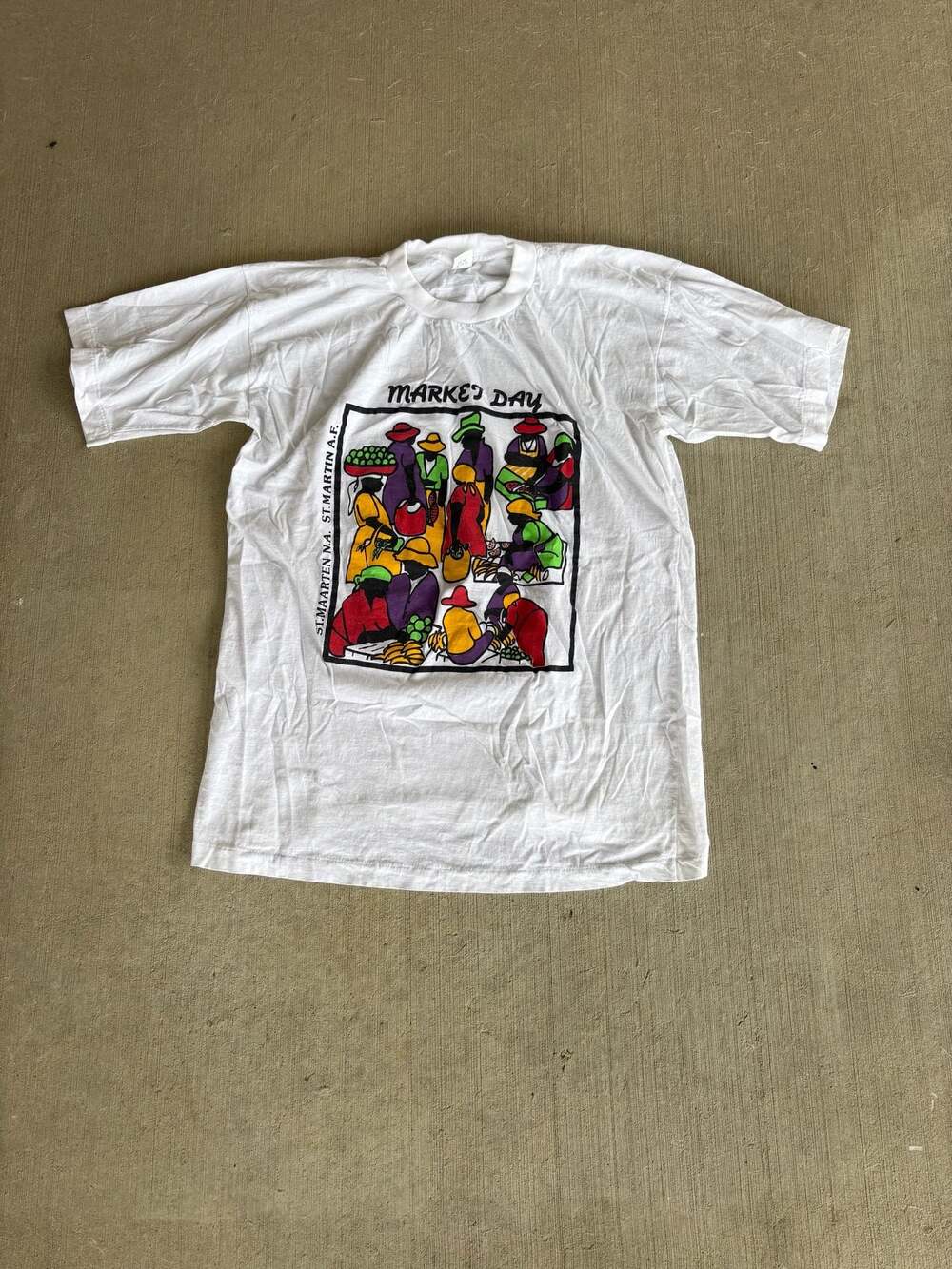 Vintage St. Maarten Market Day Graphic T-Shirt Beach Club XL Caribbean Souvenir